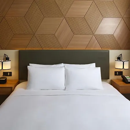 Holiday Inn Cebu City By Ihg