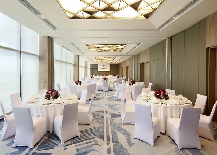 By Ihg 4* Cebu Stadt