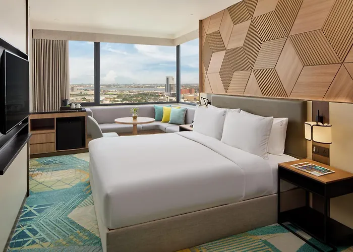 By Ihg
