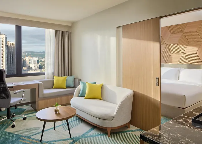 By Ihg 4* Cebu Stadt