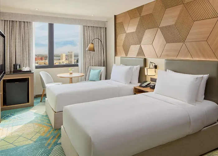 By Ihg Hotel 4*