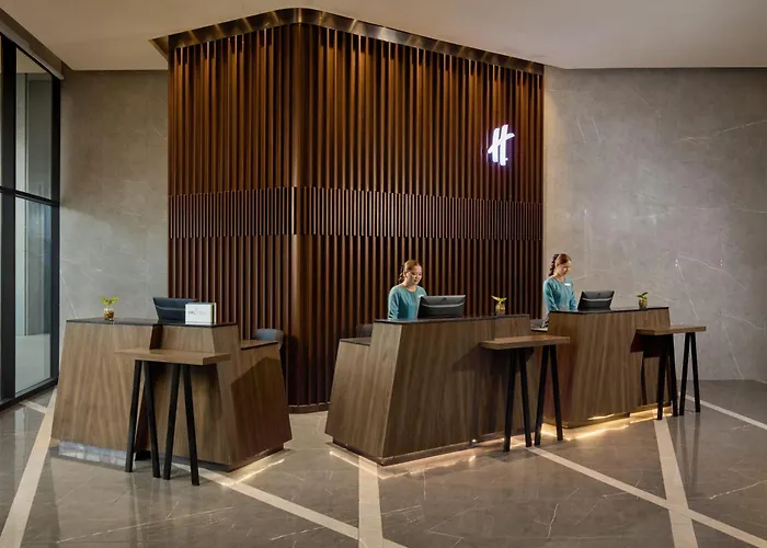 Hotel By Ihg 4*