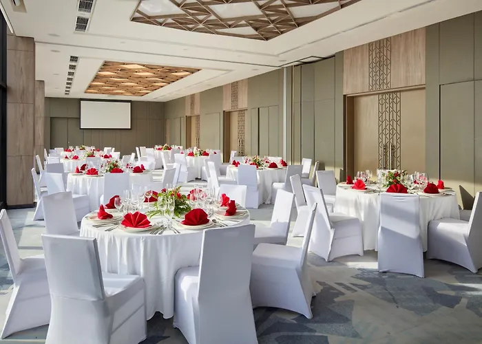 By Ihg Hotel