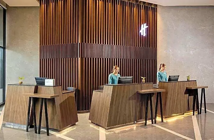 By Ihg Hotel