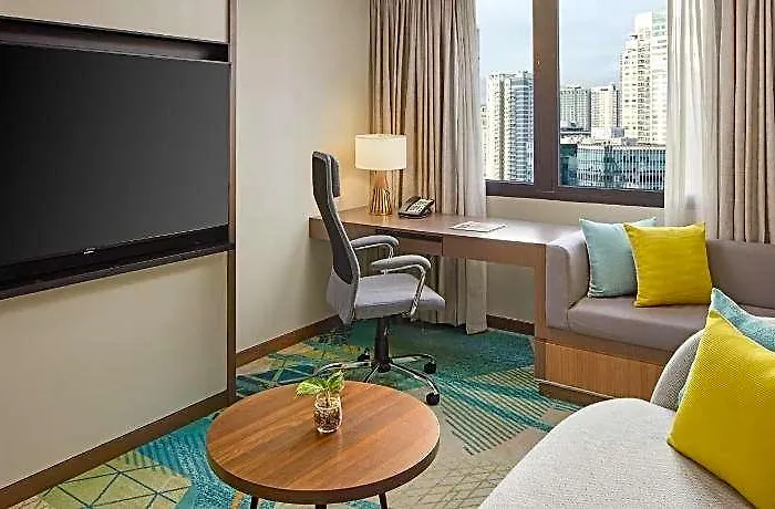 By Ihg 4* Cebu Stadt